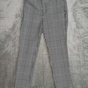 Banana Republic Black and White Plaid High-Waist Skinny Pants, Size 2
